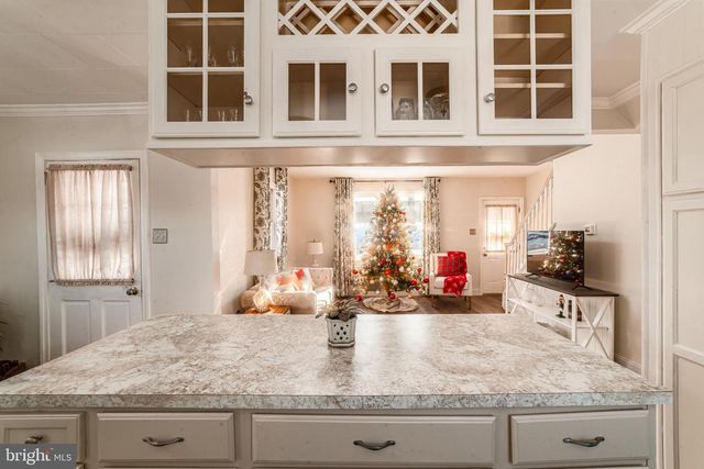 793 E SCHUYLKILL RD, Pottstown, PA 19465