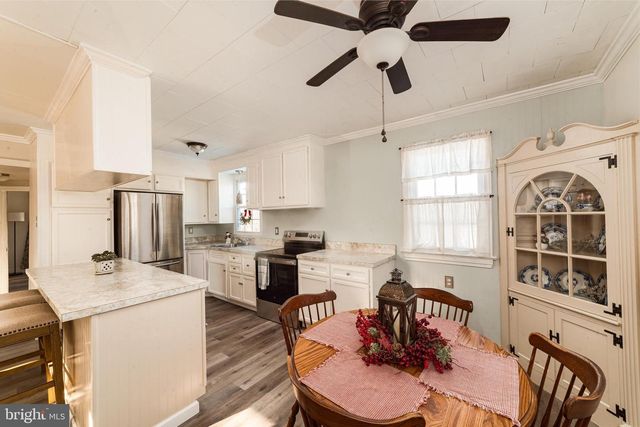 793 E SCHUYLKILL RD, Pottstown, PA 19465