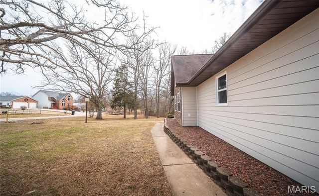 1524 Lola Lane, St James, MO 65559