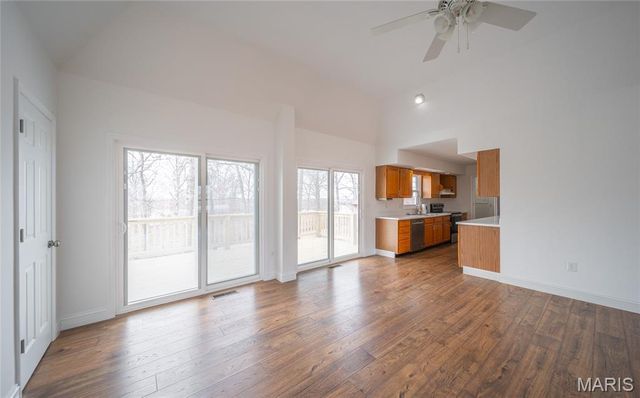 1524 Lola Lane, St James, MO 65559