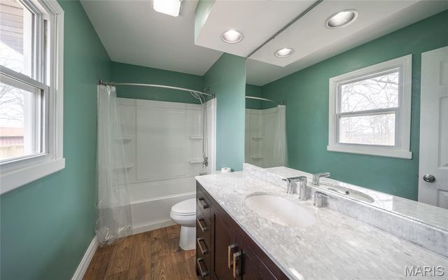 1524 Lola Lane, St James, MO 65559