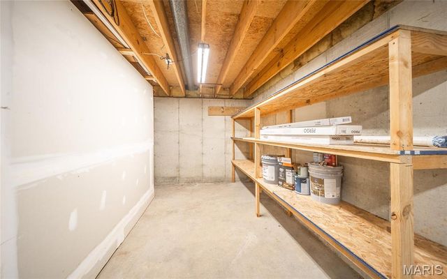 1524 Lola Lane, St James, MO 65559