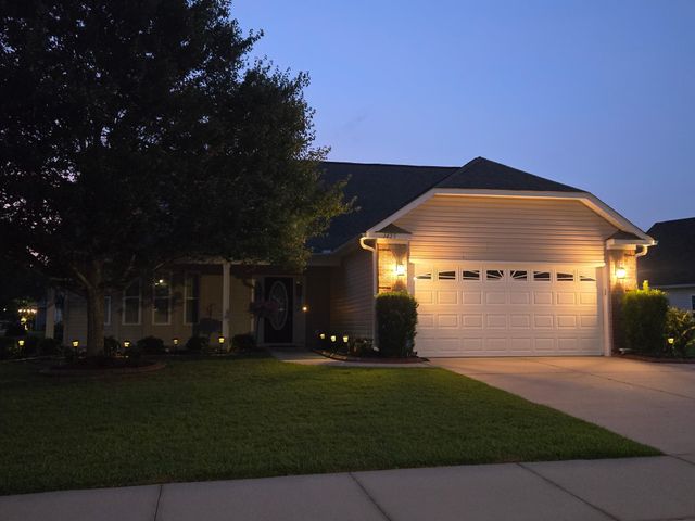 1425 Holtzman St., Surfside Beach, SC 29575