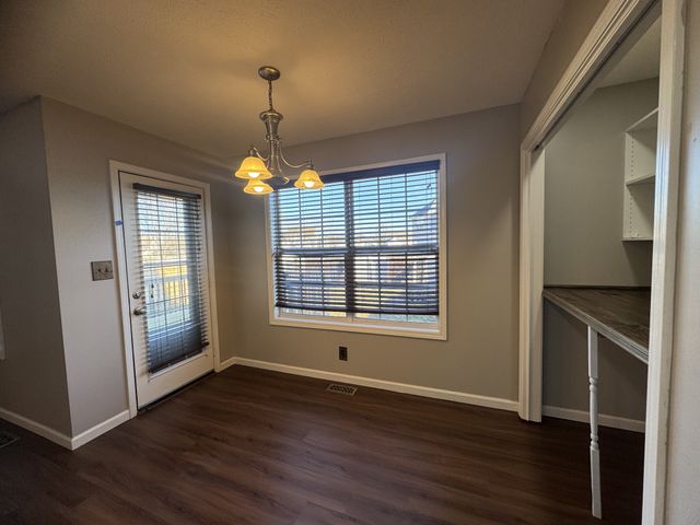 1051 Cindy Jo Ct, Clarksville, TN 37040