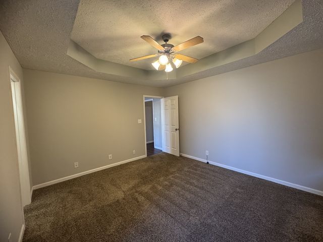 1051 Cindy Jo Ct, Clarksville, TN 37040