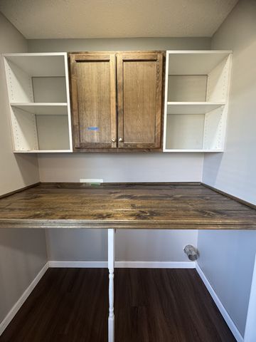 1051 Cindy Jo Ct, Clarksville, TN 37040