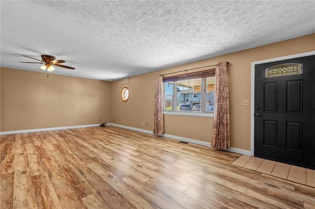 1613 Wigwam Trail, Xenia, OH 45385