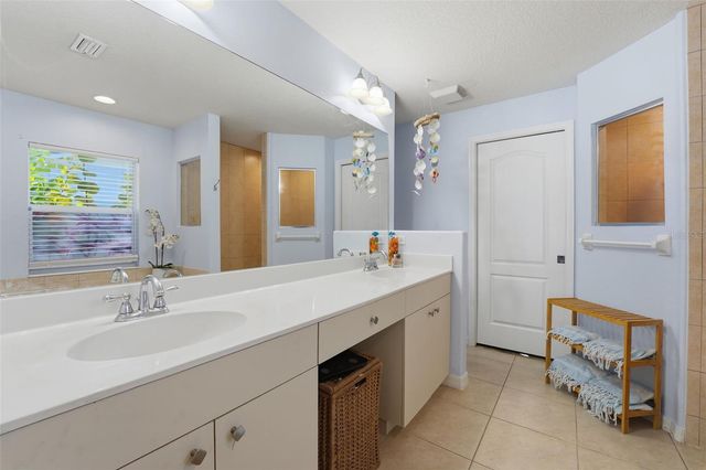 9366 HEARTWELLVILLE AVENUE, Englewood, FL 34224