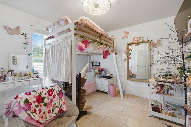 9366 HEARTWELLVILLE AVENUE, Englewood, FL 34224