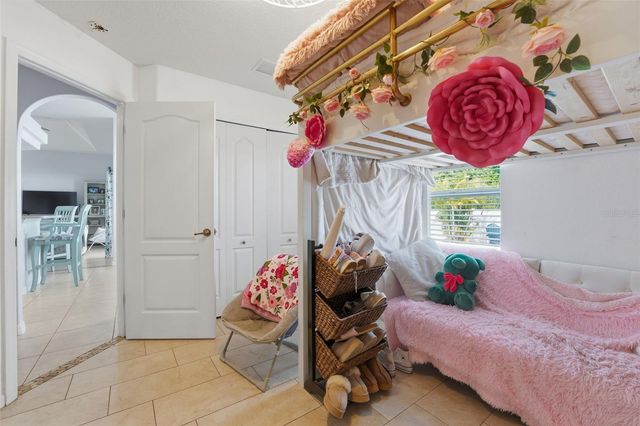 9366 HEARTWELLVILLE AVENUE, Englewood, FL 34224