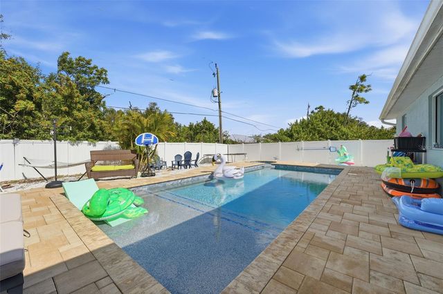 9366 HEARTWELLVILLE AVENUE, Englewood, FL 34224