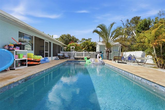 9366 HEARTWELLVILLE AVENUE, Englewood, FL 34224