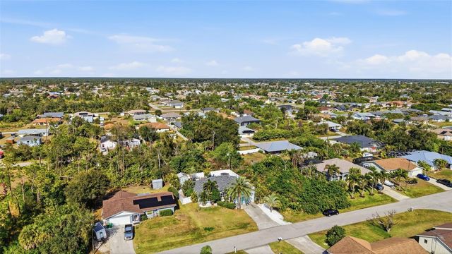 9366 HEARTWELLVILLE AVENUE, Englewood, FL 34224