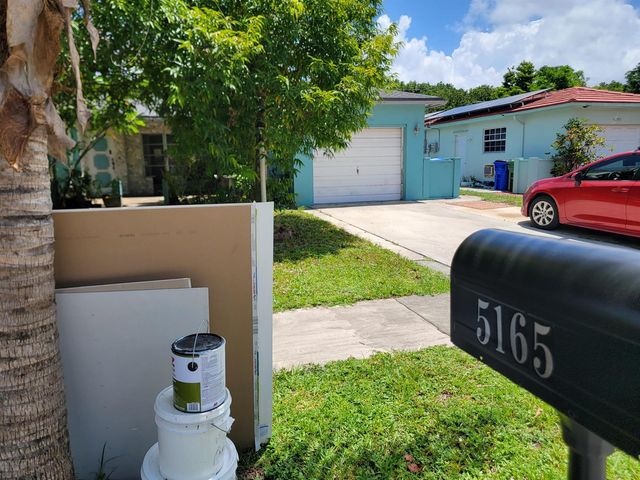 5165 SW 10TH Court, Margate, FL 33068