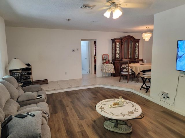 5165 SW 10TH Court, Margate, FL 33068