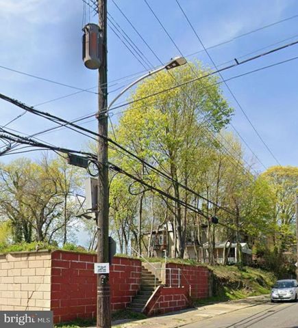 2000-2006 ONTARIO ST W, Philadelphia, PA 19140