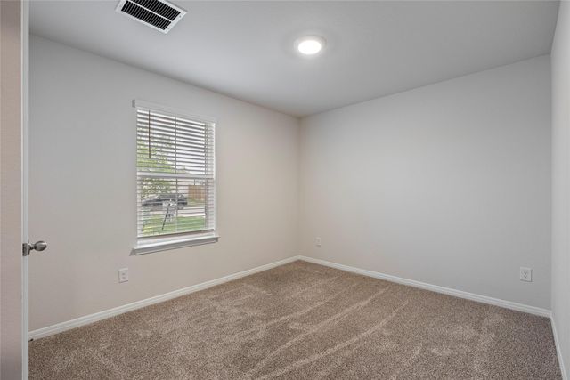 176 Texas Palmetto CIR, Kyle, TX 78640