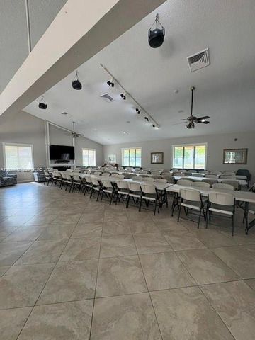 3380 Lucerne Park Drive 4B, Greenacres, FL 33467