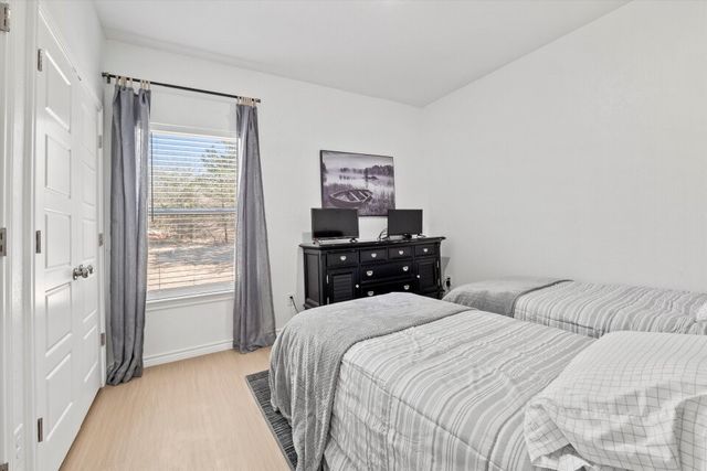 298 Greanead Road, Forestburg, TX 76239