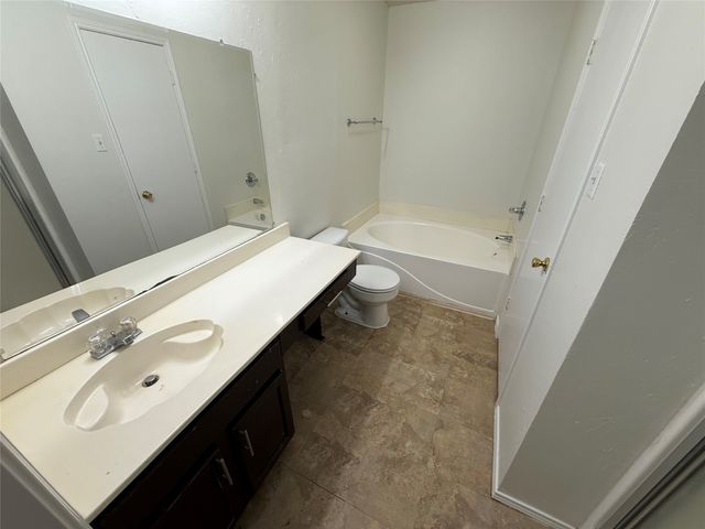 1142 Margie Street, Burleson, TX 76028