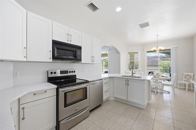 353 PLUMOSO LOOP, Davenport, FL 33897