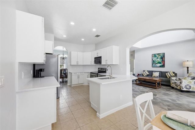 353 PLUMOSO LOOP, Davenport, FL 33897