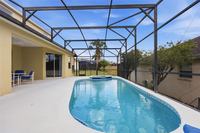 353 PLUMOSO LOOP, Davenport, FL 33897