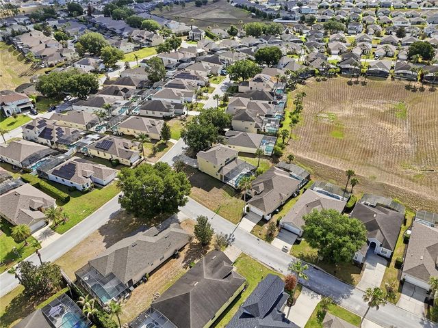 353 PLUMOSO LOOP, Davenport, FL 33897