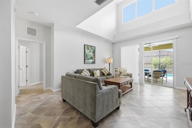 353 PLUMOSO LOOP, Davenport, FL 33897