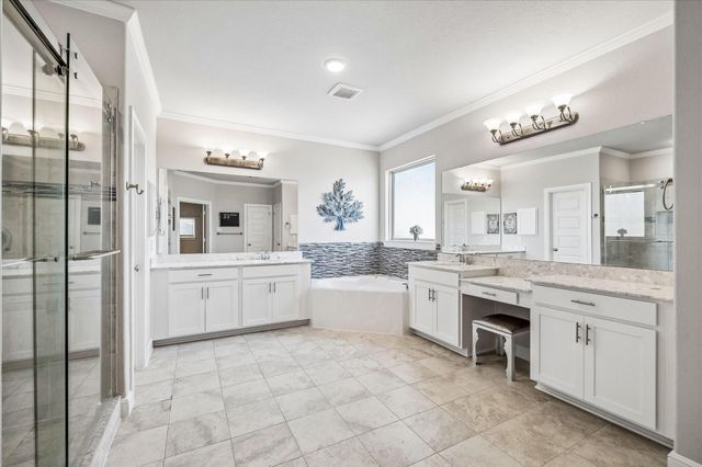 14902 Somerset Horizon Lane, Houston, TX 77044