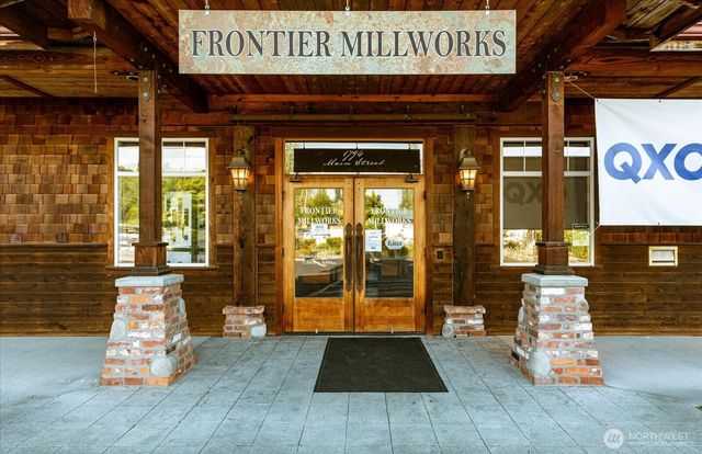 1794 Main Street, Freeland, WA 98249
