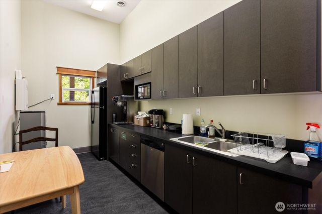 1794 Main Street, Freeland, WA 98249