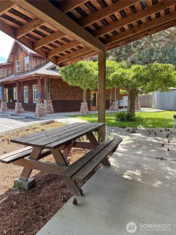 1794 Main Street, Freeland, WA 98249