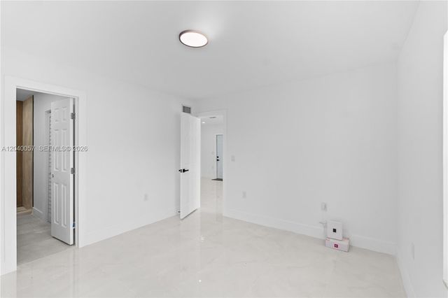 3271 NW 102nd St, Miami, FL 33147