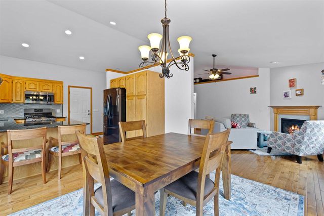 1801 Frawley Drive, Sun Prairie, WI 53590