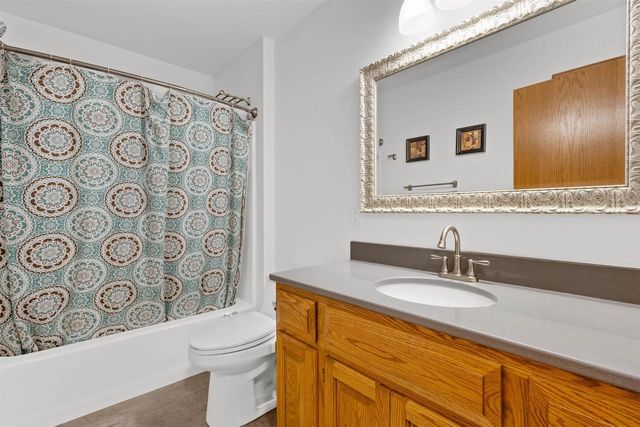 1801 Frawley Drive, Sun Prairie, WI 53590