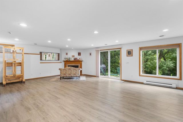 1801 Frawley Drive, Sun Prairie, WI 53590