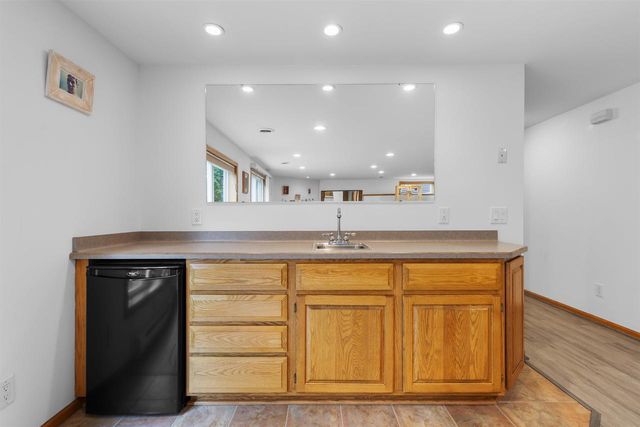 1801 Frawley Drive, Sun Prairie, WI 53590