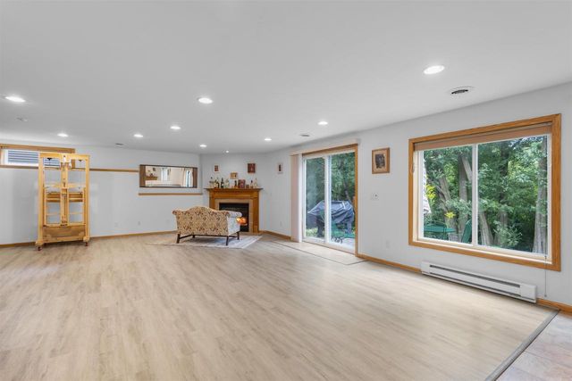 1801 Frawley Drive, Sun Prairie, WI 53590