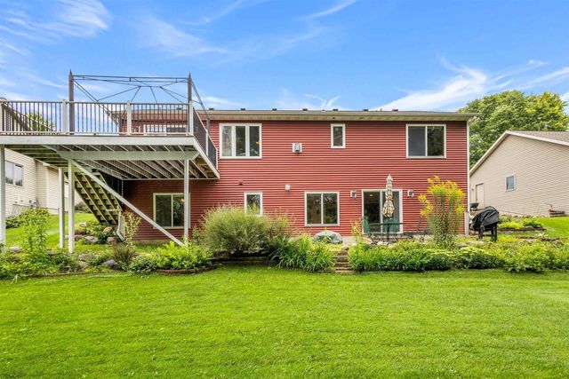 1801 Frawley Drive, Sun Prairie, WI 53590