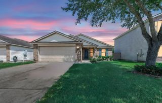 9510 Barracuda Drive, Texas City, TX 77591