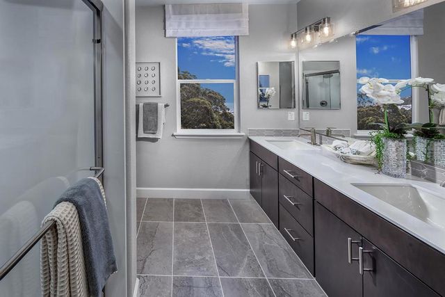 726 Point Martin Way, Daly City, CA 94014
