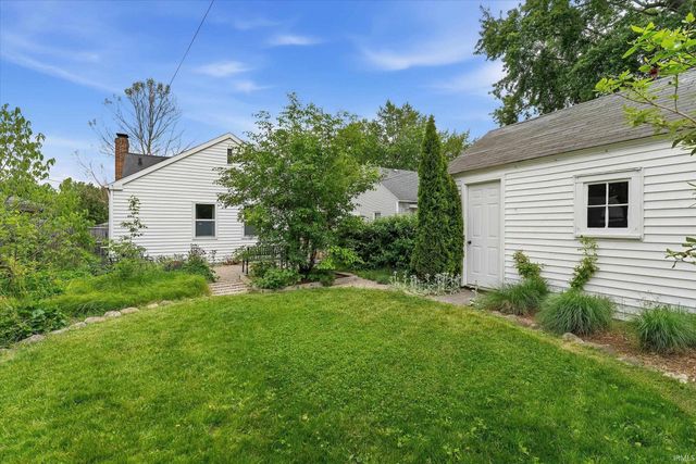 710 E Eckman Street, South Bend, IN 46614