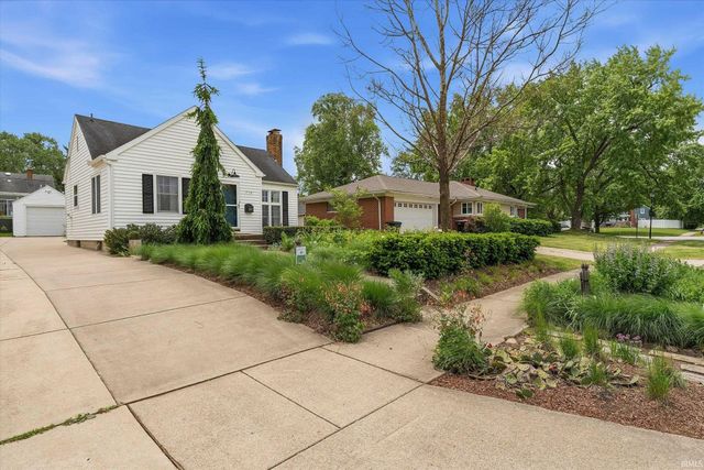 710 E Eckman Street, South Bend, IN 46614
