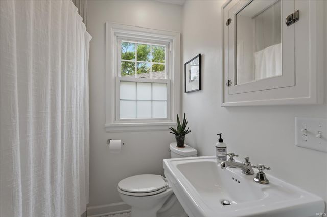 710 E Eckman Street, South Bend, IN 46614