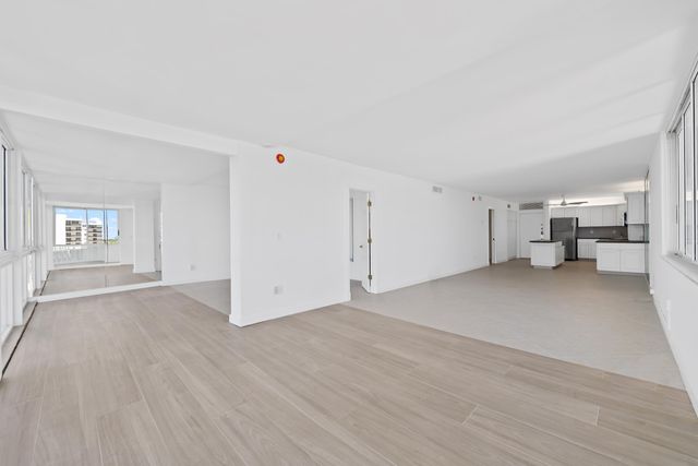3100 NE 49TH Street 801, Fort Lauderdale, FL 33308