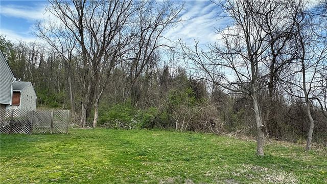 0 Locust Hill Dr, Harmar, PA 15024