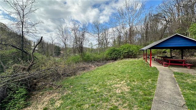 0 Locust Hill Dr, Harmar, PA 15024
