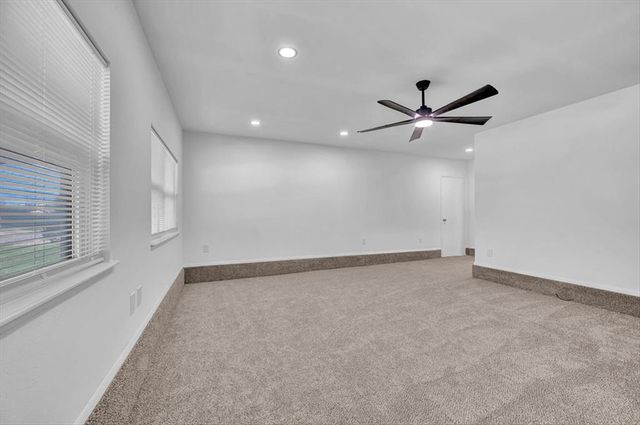 125 SW 6th Street, Moore, OK 73160