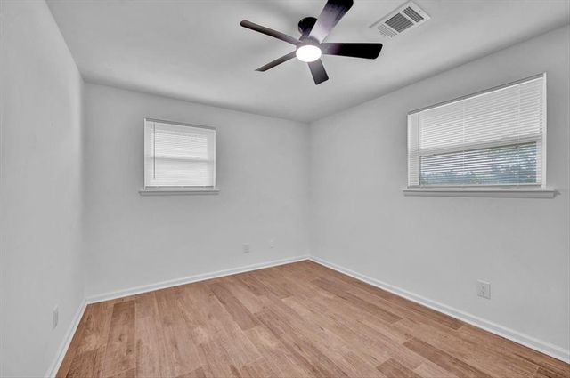 125 SW 6th Street, Moore, OK 73160